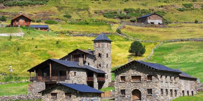 Typical village in Andorra, Vall d'Incles