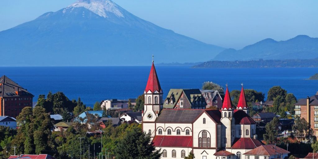 View of the city Puerto Varas, llanyauihue Lake, Chile