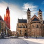 St.-Johannes-Kirche und Servatius-Basilika am Vrijthof in Maastricht