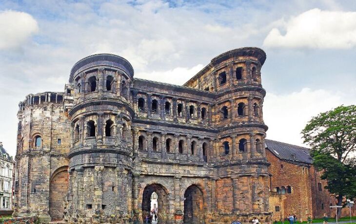 Porta Nigra: das schwarze Stadttor von Trier