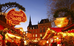 <p><span>Oldenburg i.O. im Advent</span></p>