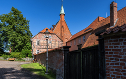 <p>Heide-Kloster & Otter-Zentrum</p>