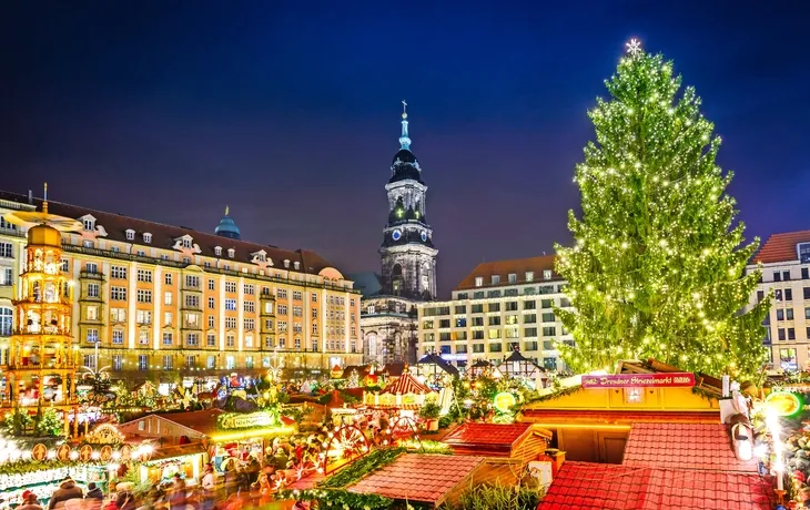 Dresden und der Striezelmarkt W27